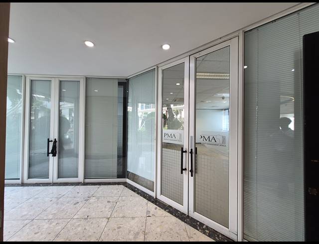 966M² OFFICE TO LET IN ROSEBANK